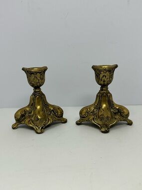 Set Of 2 Antique 1920’s Cast 4” Ornate Candle Holders Gold Color Vintage Q7